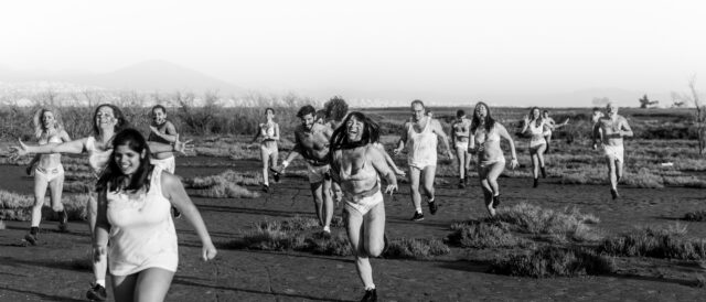 Τρεις παραστάσεις συστήνουν την Ελευσίνα ως τόπο μετάβασης, συμπερίληψης και έρωτα