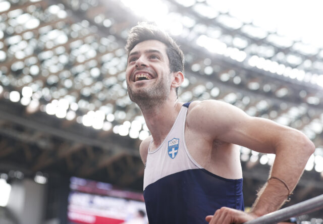 Μίλτος Τεντόγλου: «Είμαι ο τύπος που μπορεί να πάει σε ένα εστιατόριο και να φάει μόνος του»