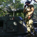 Ο ρωσικός στρατός υποχωρεί στο νότιο και ανατολικό μέτωπο της Ουκρανίας, σύμφωνα με την Wagner