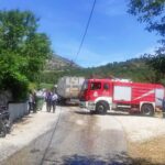 Τροχαίο δυστύχημα στην Καβάλα: Δίκυκλο σφηνώθηκε στις ρόδες απορριματοφόρου