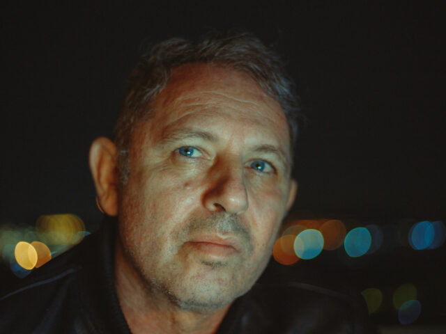 11 στίχοι από τραγούδια του Παύλου Παυλίδη που είδες γραμμένους σε τοίχους