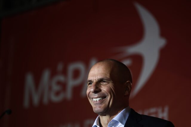 Γ. Βαρουφάκης: Στο χέρι του πολίτη, η είσοδός μας στη Βουλή