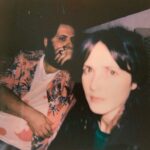 «Τα Χάδια»: Με ένα νέο τραγούδι, Veslemes και Δεσποινίς Τρίχρωμη εγκαινιάζουν το live που θα κάνουν στον θερινό κινηµατογράφο Ηλέκτρα