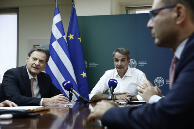 Κ. Μητσοτάκης: Εξαγγελίες εν μέσω πύρινης λαίλαπας για τη δασοπροστασία