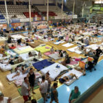 Πυρκαγιές στη Ρόδο: H αλληλεγγύη των κατοίκων, αντίδοτο στην ανεπάρκεια του κρατικού μηχανισμού