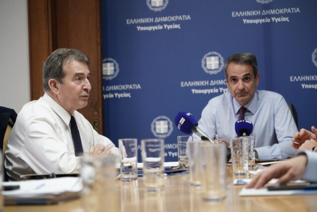 Μητσοτάκης: ΠΝΠ εντός της ημέρας για στελέχωση του ΕΚΑΒ με πυροσβέστες και στρατιωτικούς