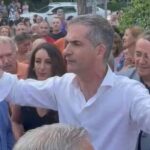 Έντονες αποδοκιμασίες κατά του Κώστα Μπακογιάννη στο πάρκο Δρακόπουλου [ΒΙΝΤΕΟ]