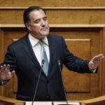 Τέμπη: «Συγγνώμη» ζητάει τώρα ο Ά. Γεωργιάδης, επιμένει να κάνει λόγο για «διαστρέβλωση»