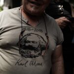 «Να μη δεχτούμε την εργασία με τη μαγκούρα στο χέρι, κυνηγώντας τα ένσημα μέχρι τον τάφο»: Διαμαρτυρία στο υπουργείο Οικονομικών