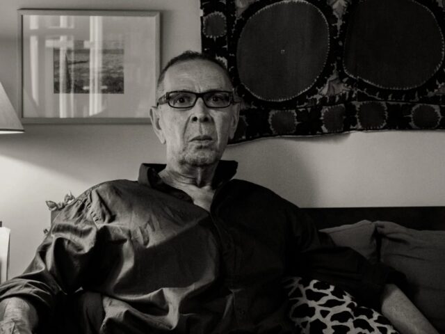 Ο Νίκος Α. Παναγιωτόπουλος (1945-2023), ήταν μία ποιητική ιδιοφυία που με το «Σύσσημον ή Τα κεφάλαια» μας κληροδότησε ένα σύγχρονο κλασικό έργο