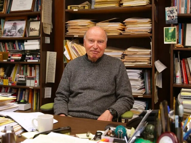 Ψυχικό μούδιασμα: Γιατί όσο περισσότεροι πεθαίνουν, τόσο λιγότερο νοιαζόμαστε;