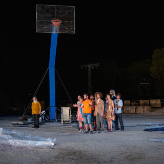 Οι  Σφήκες τσιμπάνε ακόμα