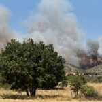 Μαίνεται ανεξέλεγκτη για τρίτη ημέρα η φωτιά στην Αλεξανδρούπολη