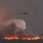 Μαίνεται η πυρκαγιά στη Χίο [ΒΙΝΤΕΟ]