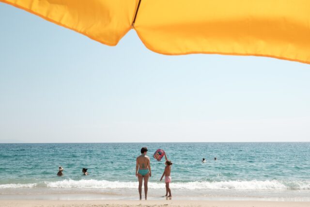 Παραβάσεις σε αιγιαλό: 1.225 έλεγχοι και 340 παραβάσεις από 12 έως και 25 Αυγούστου