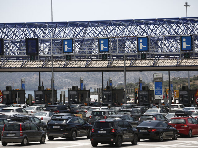 Μετ’ εμποδίων η χριστουγεννιάτικη έξοδος για τους εκδρομείς