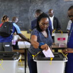 Στρατιωτικό πραξικόπημα στην Γκαμπόν: «Ακυρώνονται οι εκλογές», κλείνουν τα σύνορα