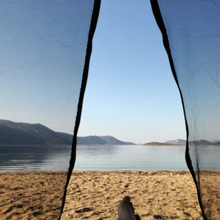 Κάποτε γυρνούσαμε χαρούμενοι από τις διακοπές