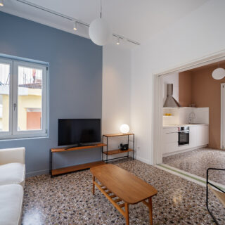 Ένα σφραγισμένο σπίτι του ’50 γίνεται ιδανικός προορισμός για διακοπές στο Ναύπλιο