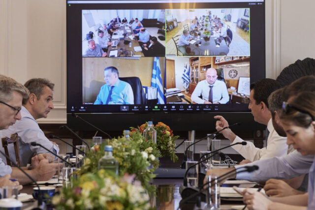 Πλημμύρες στη Θεσσαλία: Νέα σύσκεψη στο Συντονιστικό της Λάρισας