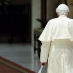 Βατικανό: Πολωνός επίσκοπος παραιτήθηκε αφού ένας ιερέας οργάνωσε όργιο στην ενορία του