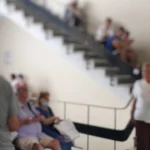 Νοσοκομείο «ΜΕΤΑΞΑ»: Ώρες αναμονής στις σκάλες για χημειοθεραπείες και καθυστερήσεις σε βιοψίες ταλαιπωρούν τους ασθενείς