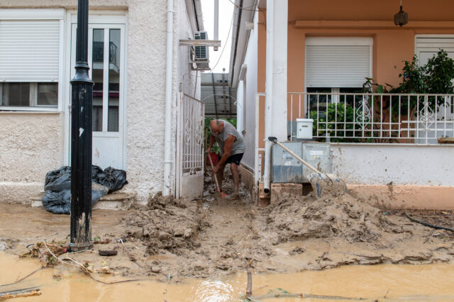 Βόλος: Νερό με το δελτίο και με ωράριο έως ότου αποκατασταθεί η υδροδότηση