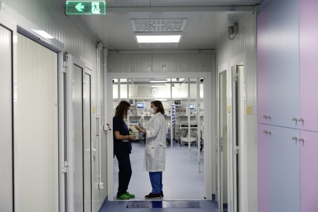 Εγκεφαλικό υπέστη αναισθησιολόγος μετά από 16 ώρες σε χειρουργική αίθουσα στο Νοσοκομείο Παπανικολάου