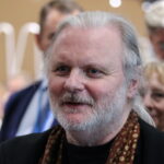 Ο Νορβηγός συγγραφέας Γιον Φόσε τιμήθηκε με το Νόμπελ Λογοτεχνίας 2023