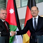 Ισραήλ-Παλαιστίνη: Να αποτραπεί η επέκταση της σύγκρουσης, ζήτησαν από κοινού ο Γερμανός καγκελάριος και ο βασιλιάς της Ιορδανίας