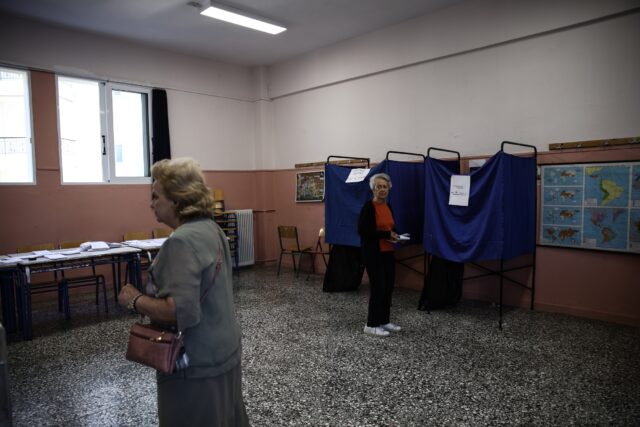 Δήμος Αθηναίων: Την Τετάρτη το ντιμπέιτ Μπακογιάννη – Δούκα