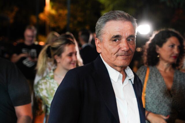 Ευ. Τσακαλώτος: Δεν είμαι σίγουρος ότι είναι εφικτή η ενότητα του ΣΥΡΙΖΑ με εξ αποστάσεως αποκεφαλισμούς