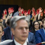 ΗΠΑ: Διαδηλωτές διέκοψαν την ομιλία του Άντονι Μπλίνκεν στη Γερουσία [ΒΙΝΤΕΟ]