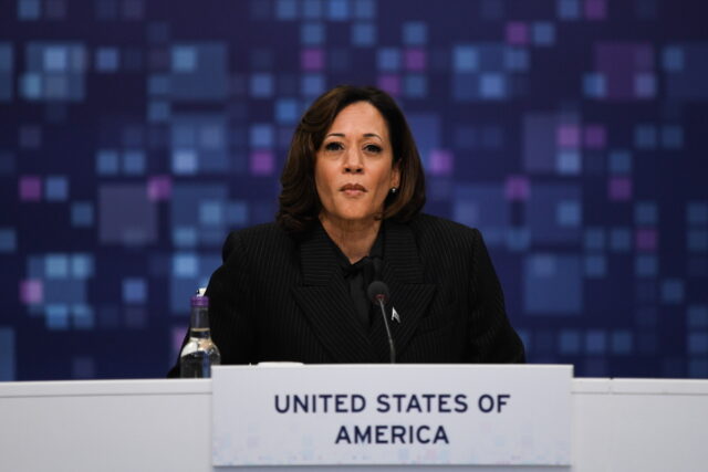 Η Κάμαλα Χάρις θα πάει στην COP28 για το κλίμα, στη θέση του Μπάιντεν