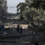 Γάζα: 10.328 νεκροί, μεταξύ των οποίων 4.237 παιδιά, μετά από έναν μήνα αλλεπάλληλων βομβαρδισμών