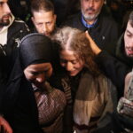 Ισραήλ-Γάζα: Αλλοι 16 όμηροι απελευθερώθηκαν τα ξημερώματα – Ελεύθερη η Αχέντ Ταμίμι