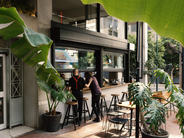 To .Architect έχει πολλά πρόσωπα και έντονο χαρακτήρα