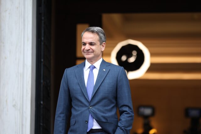 Μητσοτάκης για Πολυτεχνείο: «Φάρος που φωτίζει τον δρόμο προς μια πιο ανοιχτή και δημοκρατική κοινωνία»