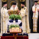 Ιερώνυμος για ισότητα στον γάμο: «Με ενοχλεί η τεκνοθεσία»