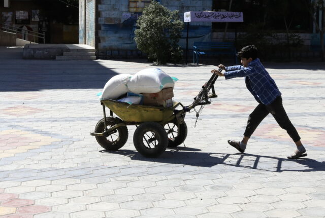 ΟΗΕ: Το Παγκόσμιο Επισιτιστικό Πρόγραμμα σταματά τη γενική διανομή τροφίμων στο βόρειο τμήμα της Υεμένης