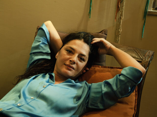 Νάνα Παπαδάκη: «Δεν μπορώ να μην ελπίζω ότι ένας καλύτερος κόσμος είναι εφικτός»