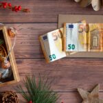 Δώρο Χριστουγέννων: Έως πότε καταβάλλεται και πώς υπολογίζεται