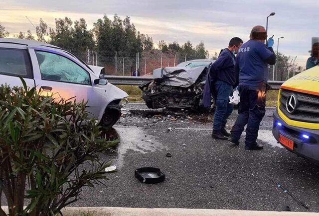 Τροχαίο με δύο νεκρούς στη Λεωφόρο Σπάτων – Αρτέμιδος