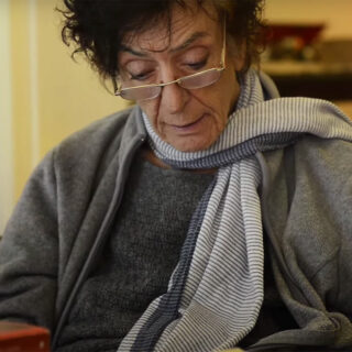 6 ποιήματα της Μαρίας Λαϊνά για το πεπερασμένο του έρωτα