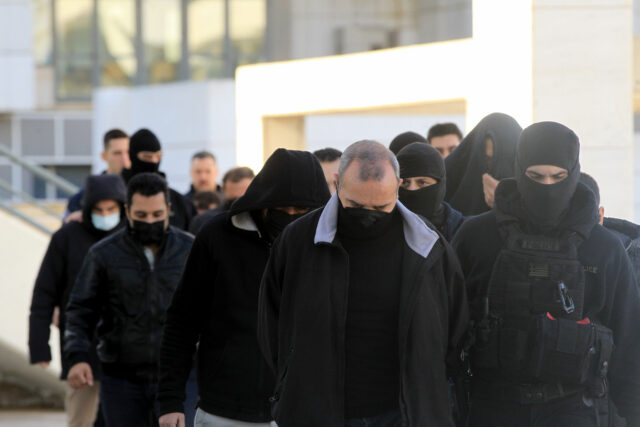 Υπόθεση 12χρονης στον Κολωνό: Απολογείται ο Ηλίας Μίχος