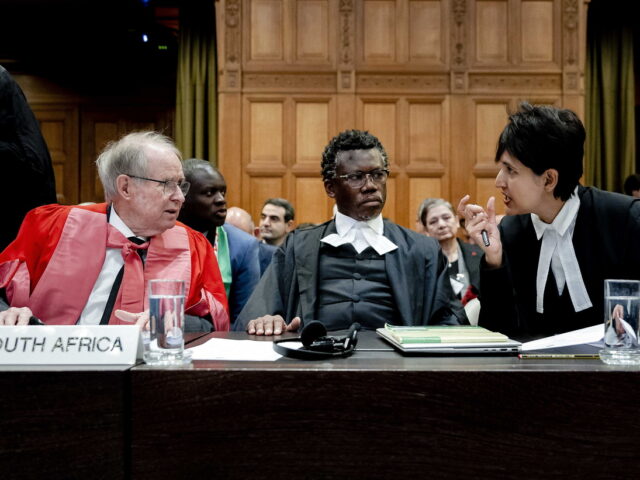 Πώς έφτασε η Νότια Αφρική να στείλει το Ισραήλ σε δίκη για «υπόθεση γενοκτονίας»;