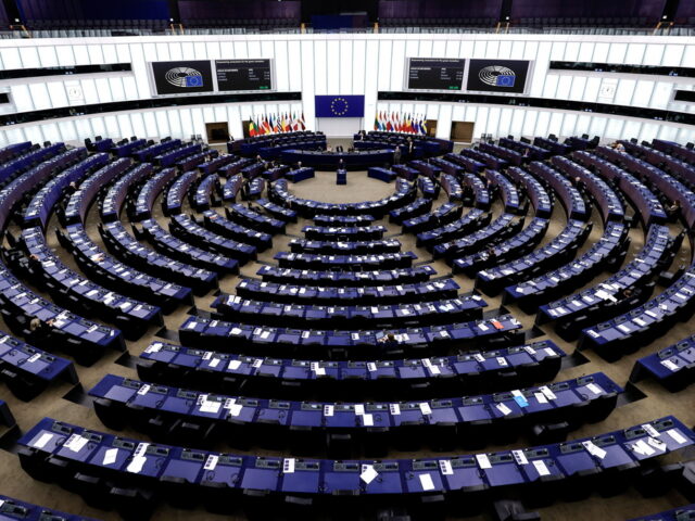 Το Ευρωπαϊκό Κοινοβούλιο «παγώνει» την επικύρωση της εμπορικής συμφωνίας ΕΕ-ΗΠΑ