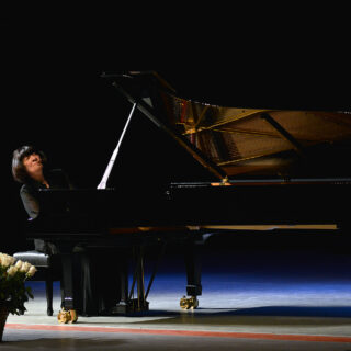 Ελισό Βιρσαλάτζε: Η ιδανική ερμηνεύτρια του Σούμαν συμπράττει με την Κρατική Ορχήστρα Αθηνών