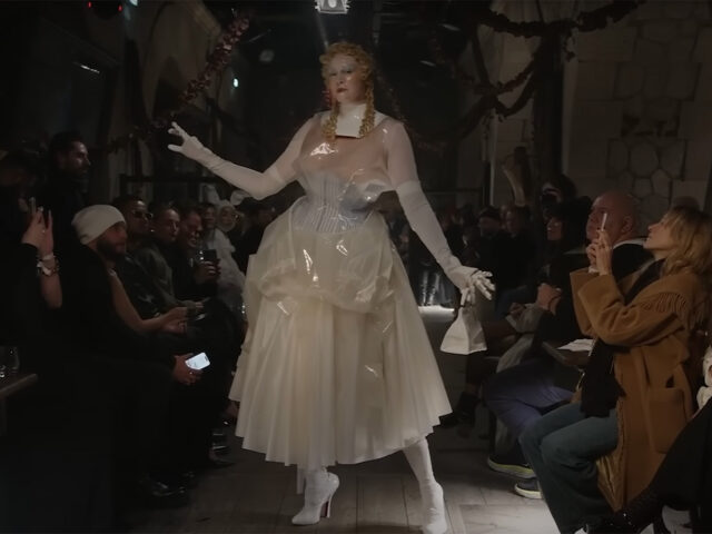 Συνάντηση Τέχνης και Μόδας στο Παρίσι: Η συνεργασία του John Galliano με το Maison Margiela είναι αυτό ακριβώς που θέλαμε