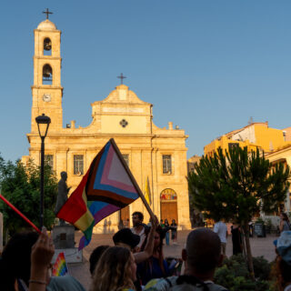 Περίοδος εκπτώσεων στην ισότητα